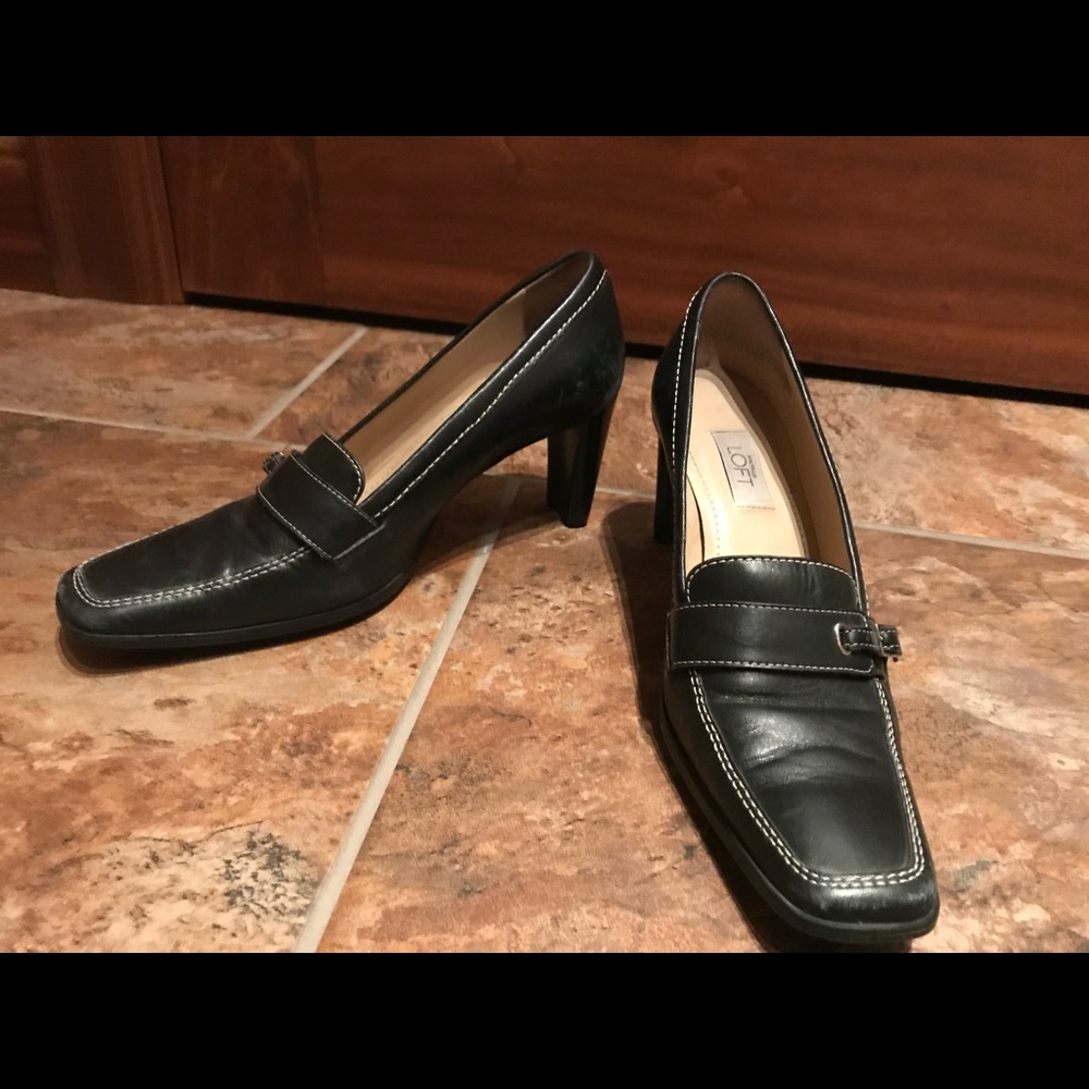 Ann Taylor Loft heels size 6.5